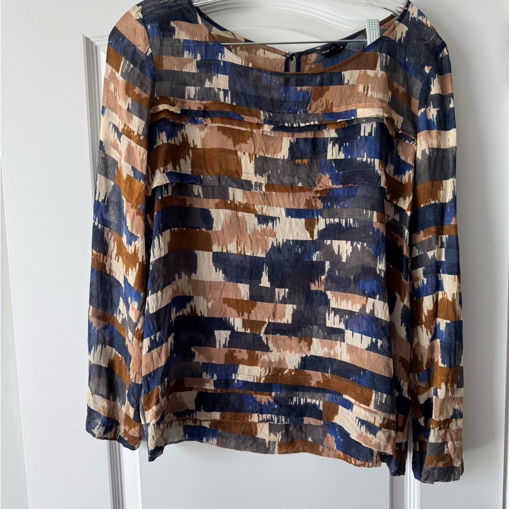 Club Monaco Abstract Brushstroke Blouse in Navy, Brown & Cream